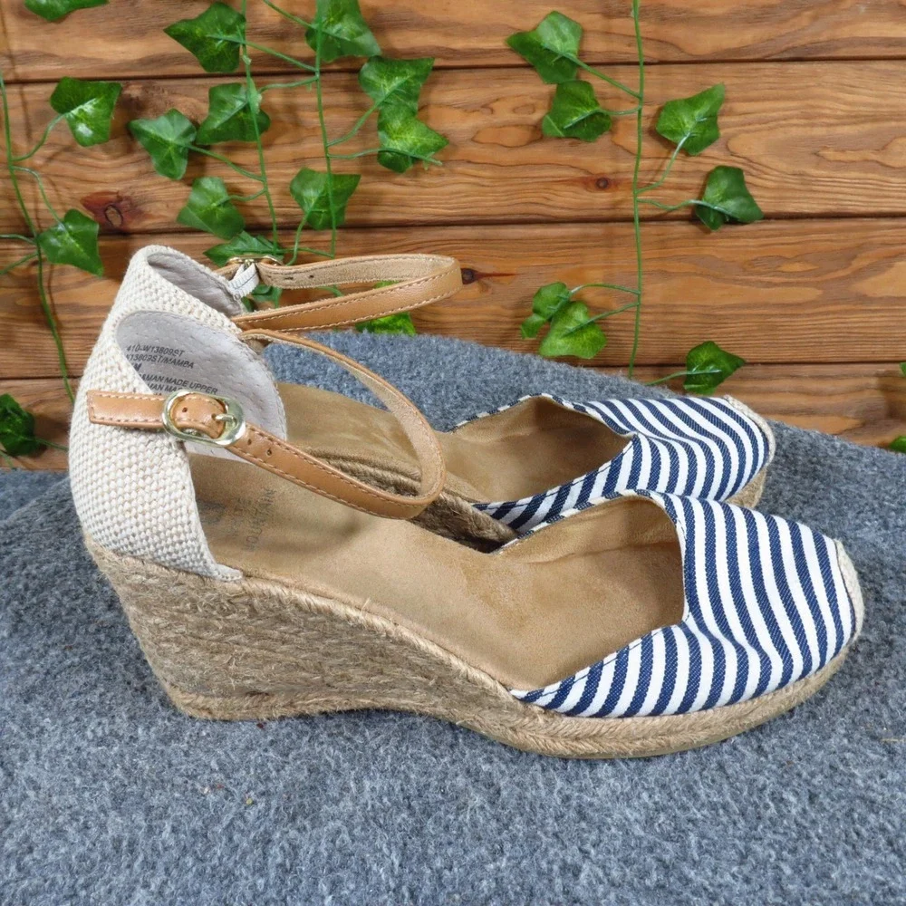 White Mountain Mamba Women Espadrille Wedge Size 7.5 Summer Nautical Blue White